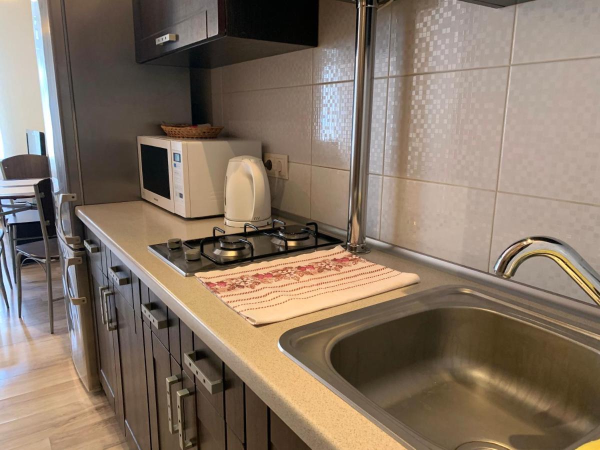 Excellent Apartment In The Center Of Odessa Bagian luar foto