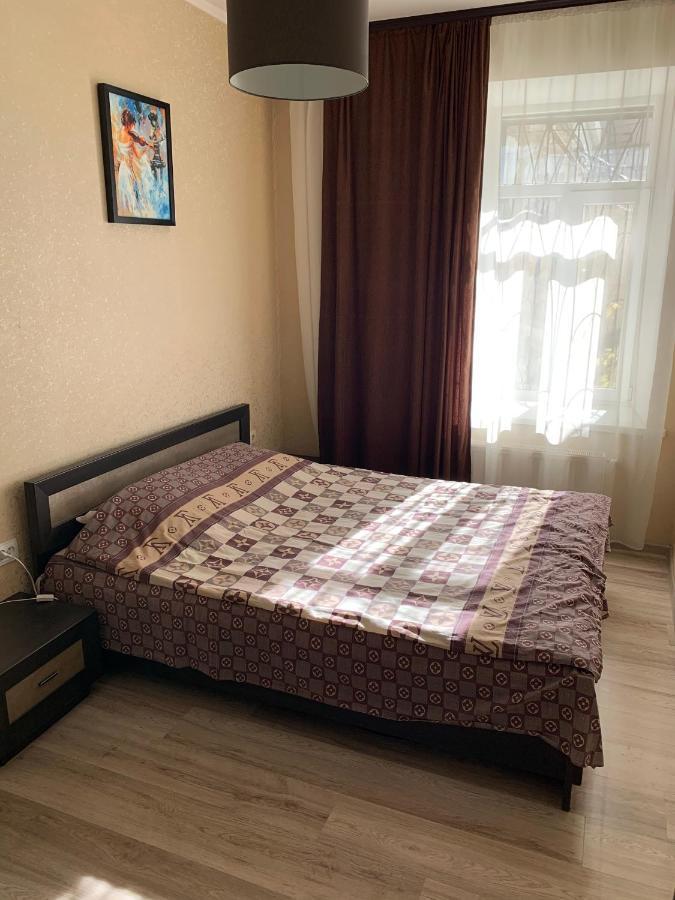 Excellent Apartment In The Center Of Odessa Bagian luar foto