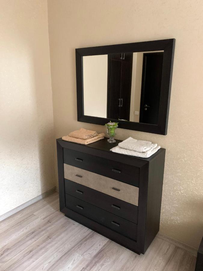 Excellent Apartment In The Center Of Odessa Bagian luar foto